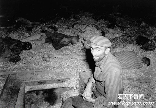 �ҿ���սʱ�¹��ɴ����˷�ָ�ı��� ����Ӫʬ����(��ͼ)